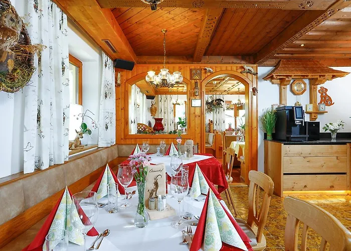 Hotel - Pension Ötzmooshof